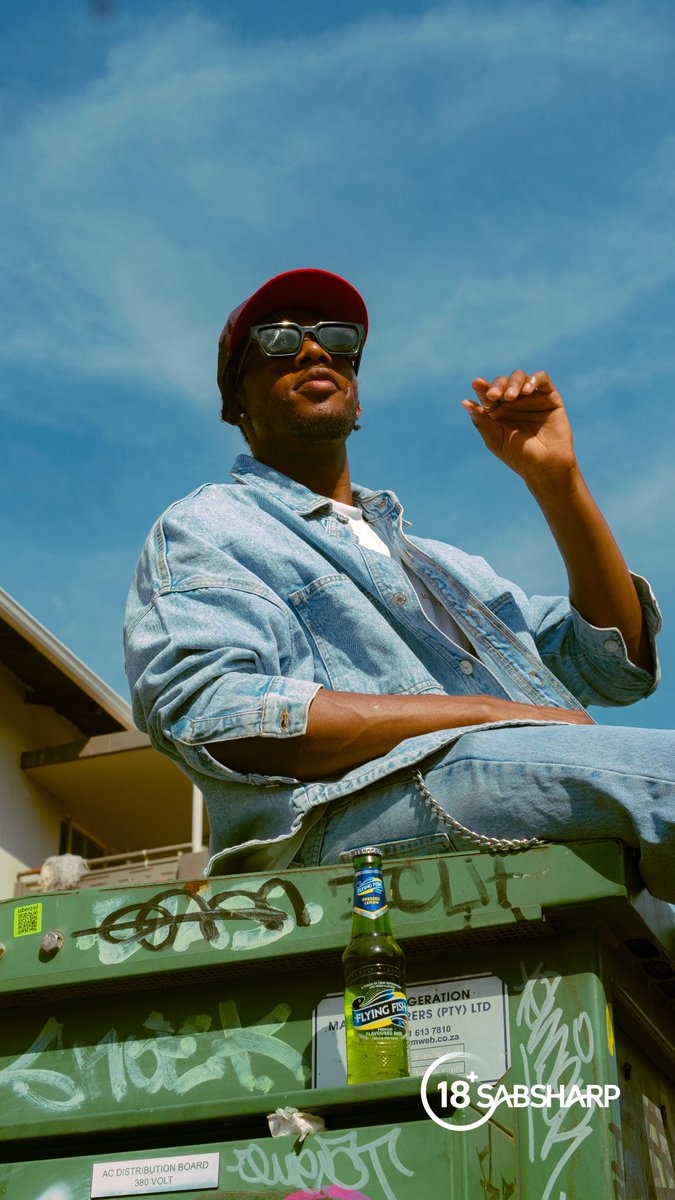 In This mid-week heat Im definitely enjoying <a href="/FlyingFishSA/">FlyingFish</a> to cool down and prepare for the weekend #SlideIntoSummer  #ad