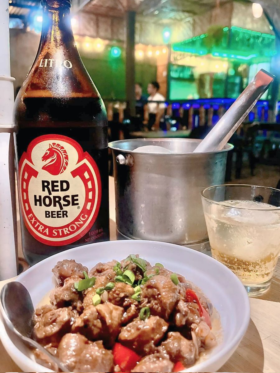 OFrogprince's tweet photo. Tamang chill lang on a Wednesday evening
RH + Halang-Halang = 🤤🤤🤤
📍Cartel AutoSpa, Tetuan
#ZamboCity
#RedHorseBeer #RHbeer https://t.co/2T7COXfrHh