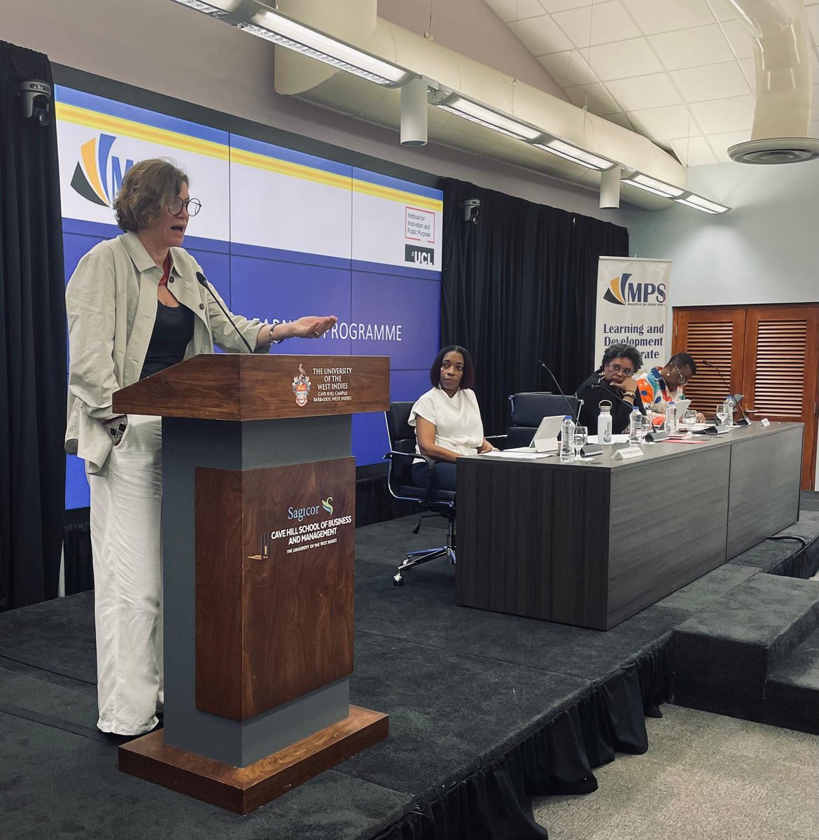 Mariana Mazzucato tweet media