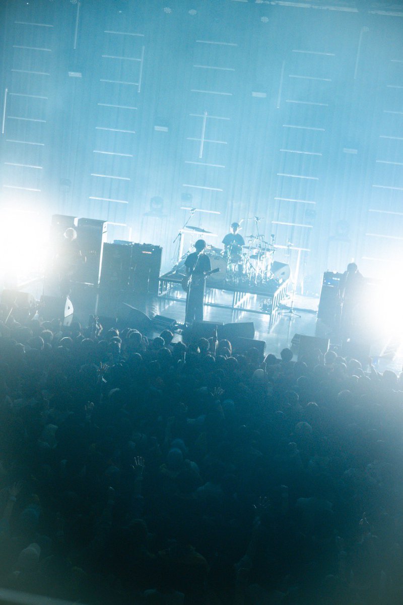 BUMP OF CHICKEN TOUR 2024 Sphery Rendezvous 2024.11.06 @ Zepp Haneda(TOKYO)

Photo by Yoshiharu Ota

#SpheryRendezvous 
#BUMPOFCHICKEN #Iris
