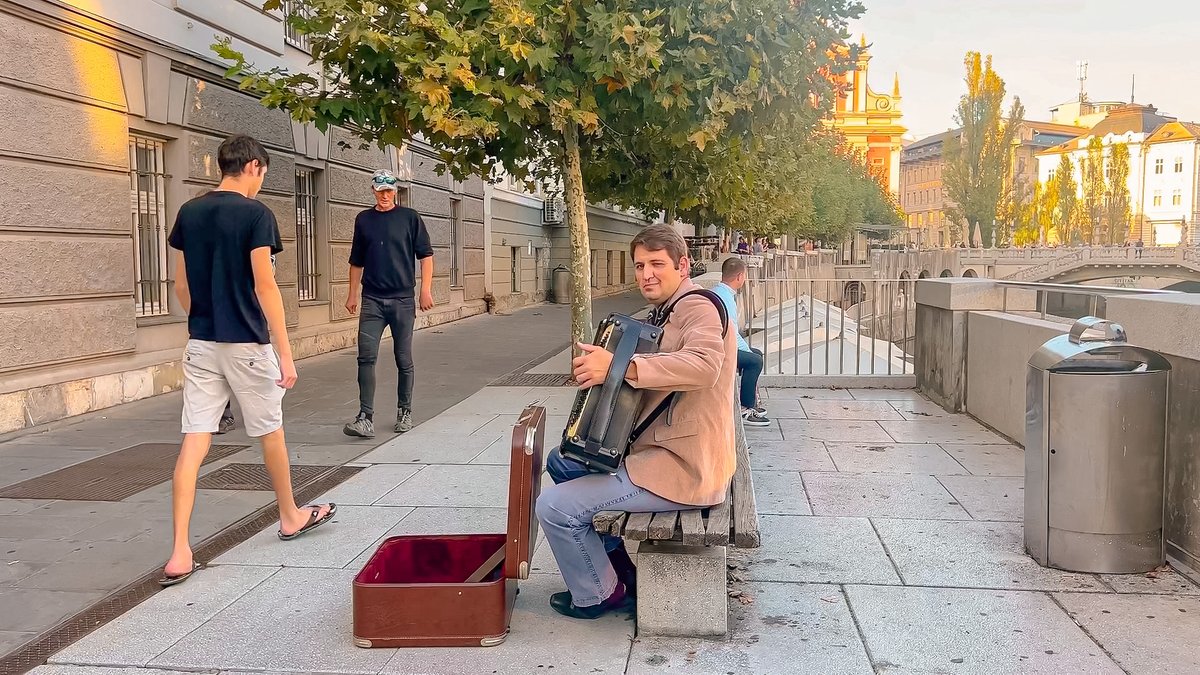 Traveloka Indonesia tweet media