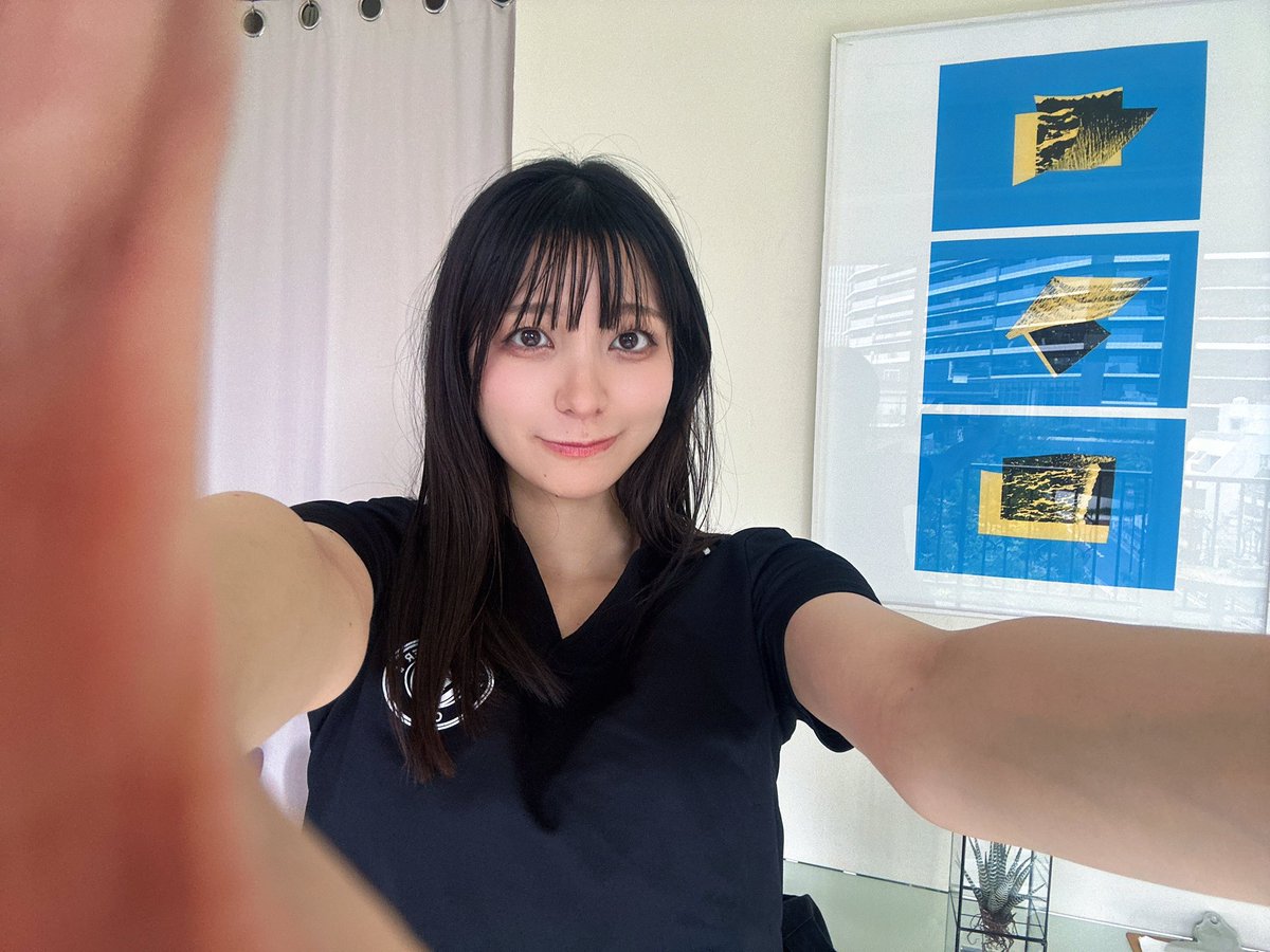 cu_clu_nao's tweet image. 明日はー！
#ミスマガ放課後RADIO ✨

11/7(木)18:00〜
📍渋谷クロスFM

楽しみだ〜！🫶🏻
みんな聴いてね〜〜💭

#ミスマガジン2024 #ミスマガジン #ミスマガ #ミスマガラジオ