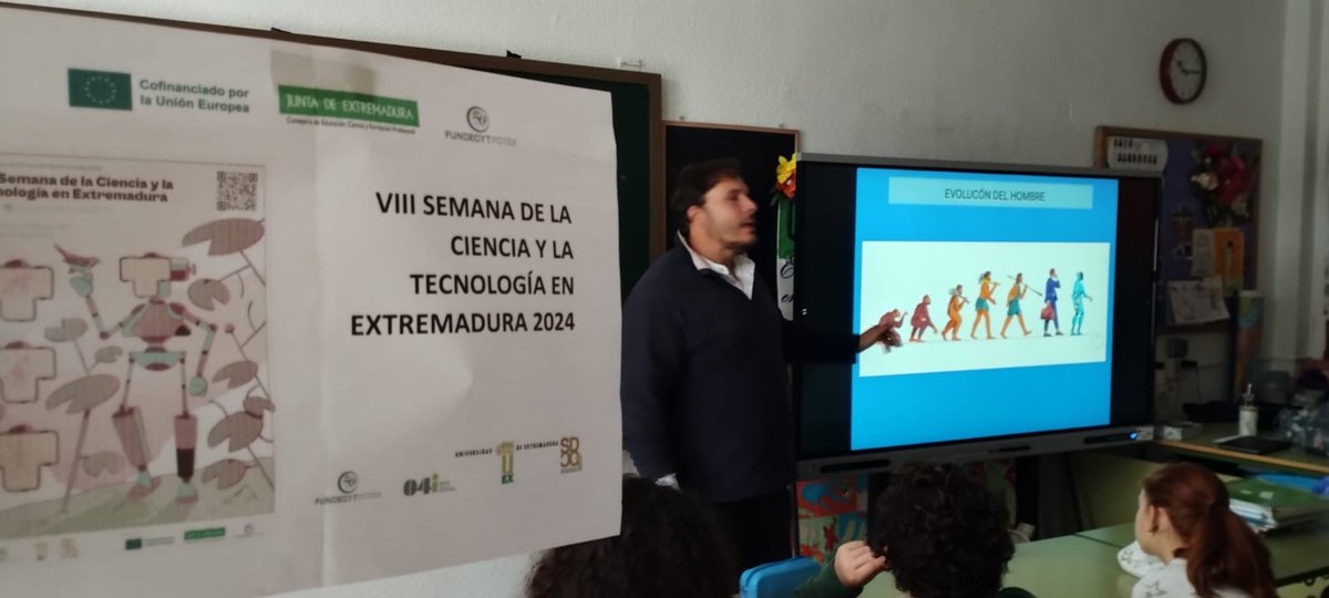 CeipGuadiana's tweet photo. El alumnado de sextto B ha asistido a un taller de ciencia ciudadana organizado por la Universidad de Extremadura y enmarcado dentro de la semana de la ciencia de la UEX. Ángel Tomás Mejías Álvarez ha sido el biólogo que nos ha guiado en esta enriquecedora actividad. https://t.co/GlLaoL6ZRJ