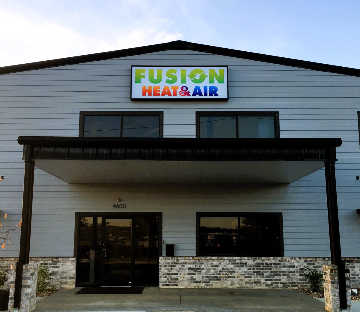 CyberSpyder_MS's tweet image. Our 💡 SMALL BUSINESS SPOTLIGHT 💡 continues with Fusion Heat and Air in Fort Smith. Locally owned and operated by Eric and Andrew. 

CyberSpyder designed website: fusionheatandair.com 

#workshard #marketing #smallbusinessspotlight #readyforwinter #fortsmitharkansas