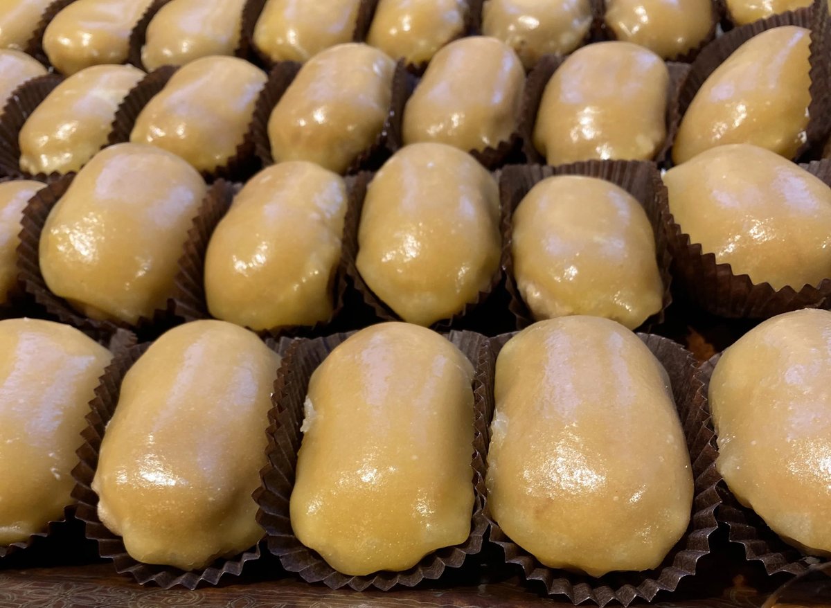 GastroFeminas (@gastrofeminas) on Twitter photo #feminas24
Carbayón, un pastel centenario emblema de Oviedo 7canibales.com/a-fondo/carbay… a través de <a href="/7canibales/">7caníbales</a> #asturias @turismoasturias @gobasturias #asturiascocinadepaisaje #paraisonatural #feminas24
Carbayón, un pastel centenario emblema de Oviedo 7canibales.com/a-fondo/carbay… a través de <a href="/7canibales/">7caníbales</a> #asturias @turismoasturias @gobasturias #asturiascocinadepaisaje #paraisonatural