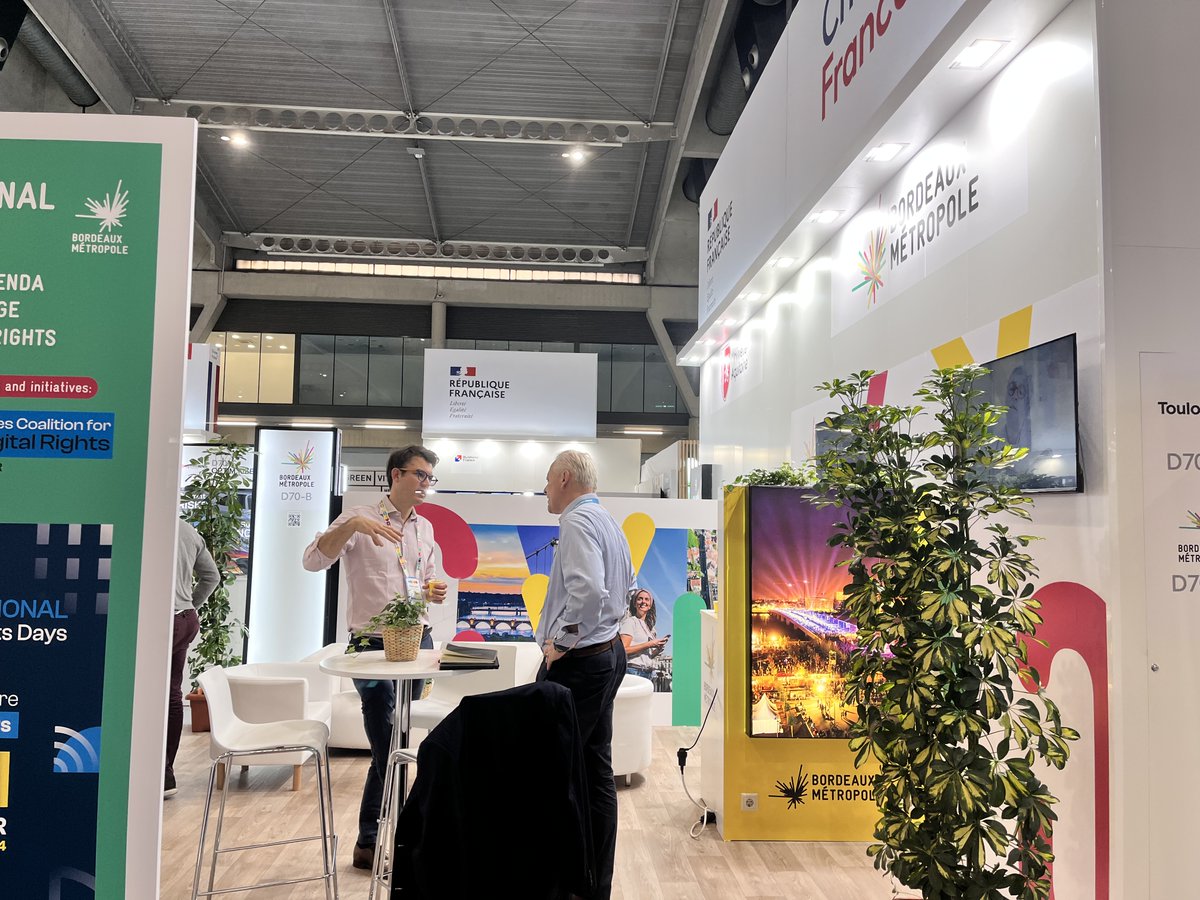 Bordeaux Métropole (@bxmetro) on Twitter photo 🌍 Bordeaux Métropole au <a href="/SmartCityexpo/">Smart City Expo World Congress</a> <a href="/barcelona_cat/">Barcelona</a>
Au programme de notre délégation, une ambition forte : démontrer comment le digital peut transformer la ville, constituer un atout, tout en portant une attention constante à ses impacts environnementaux, sociaux et sociétaux. 🌍 Bordeaux Métropole au <a href="/SmartCityexpo/">Smart City Expo World Congress</a> <a href="/barcelona_cat/">Barcelona</a>
Au programme de notre délégation, une ambition forte : démontrer comment le digital peut transformer la ville, constituer un atout, tout en portant une attention constante à ses impacts environnementaux, sociaux et sociétaux.