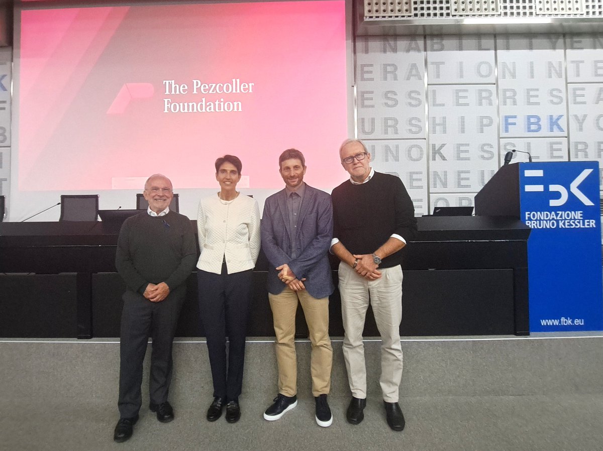 Fondazione Pezcoller (@pezcoller) on Twitter photo We were honored to host in Trento <a href="/maria_rescigno/">Maria Rescigno</a>: winner of 2024 The Pezcoller - Marina Larcher Fogazzaro - <a href="/EACRnews/">EACR</a> Women in Cancer Research Award🌟
Yesterday her lecture at <a href="/CIBIO_UniTrento/">CIBIO - UniTrento</a> was greatly followed!
To learn more pezcoller.it/en/awards/the-… We were honored to host in Trento <a href="/maria_rescigno/">Maria Rescigno</a>: winner of 2024 The Pezcoller - Marina Larcher Fogazzaro - <a href="/EACRnews/">EACR</a> Women in Cancer Research Award🌟
Yesterday her lecture at <a href="/CIBIO_UniTrento/">CIBIO - UniTrento</a> was greatly followed!
To learn more pezcoller.it/en/awards/the-…