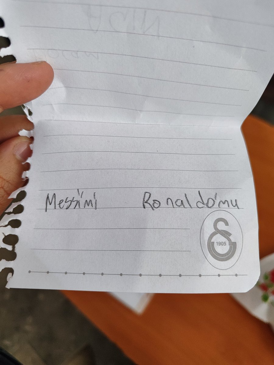 Kız öğrencilerimin verdiği notlar/ erkek öğrencilerimin verdiği notlarrr