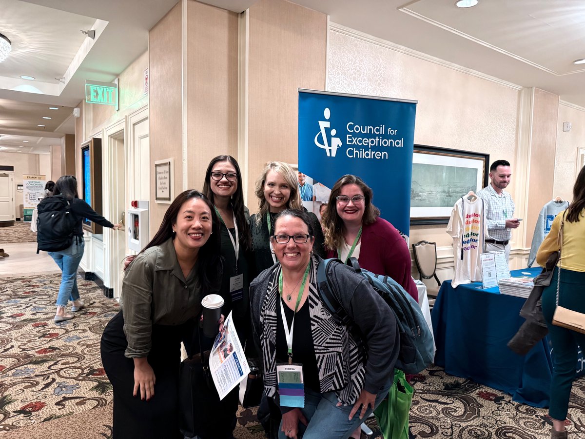 With our doctoral students at #TED2024! 🌟 Stop by to meet future leaders in special education and explore their inspiring research! <a href="/UCFCCIE/">UCFCCIE</a> <a href="/UCFTeacherEd/">UCF School of Teacher Education</a> <a href="/OfficialTJEEI/">TJEEI</a> #UCFProud #FutureLeaders