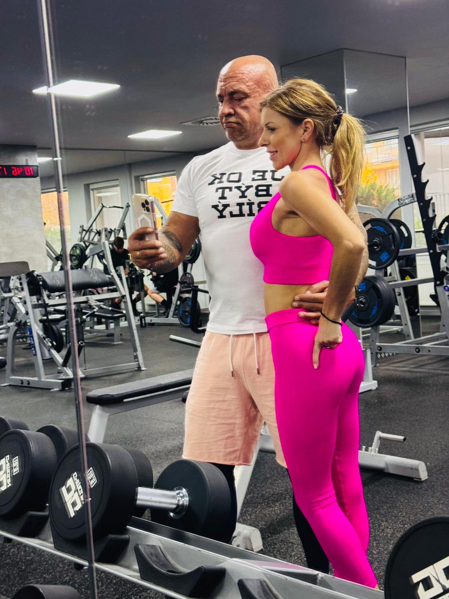 Hanz Mrdke tweet media