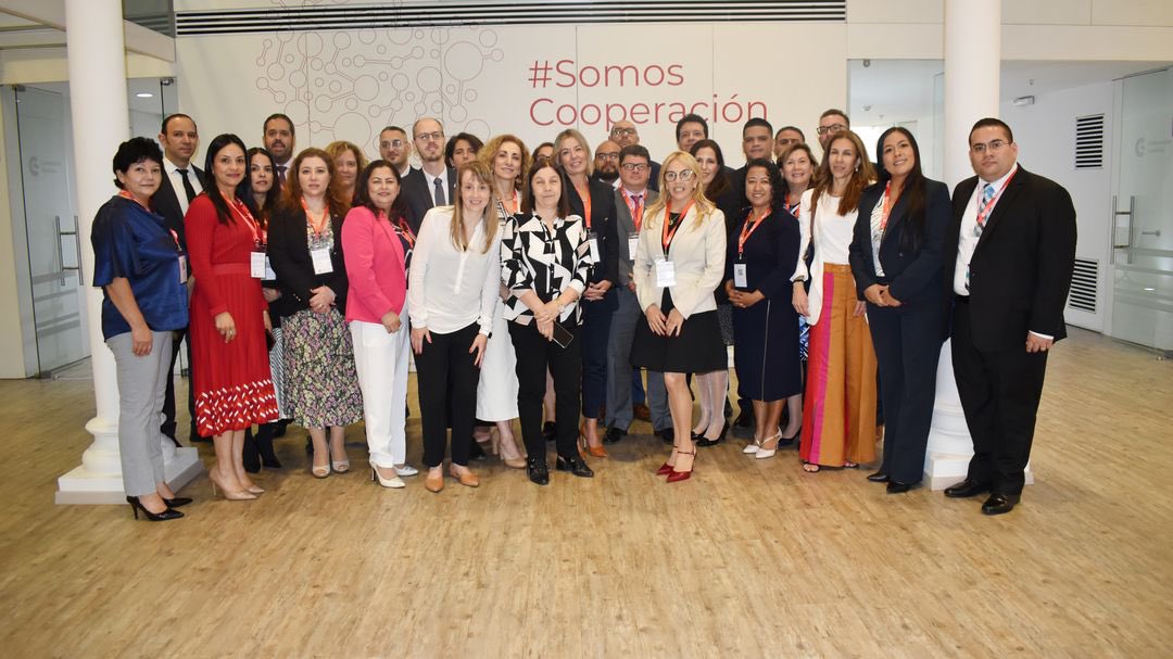 ✅ Del 29 al 31 de octubre se llevó a cabo la Reunión Anual de Puntos de Contacto de la Red de Fiscales Antidroga de Iberoamérica – RFAI. El encuentro fue en Uruguay y participaron 20 fiscalías especializadas de la AIAMP.