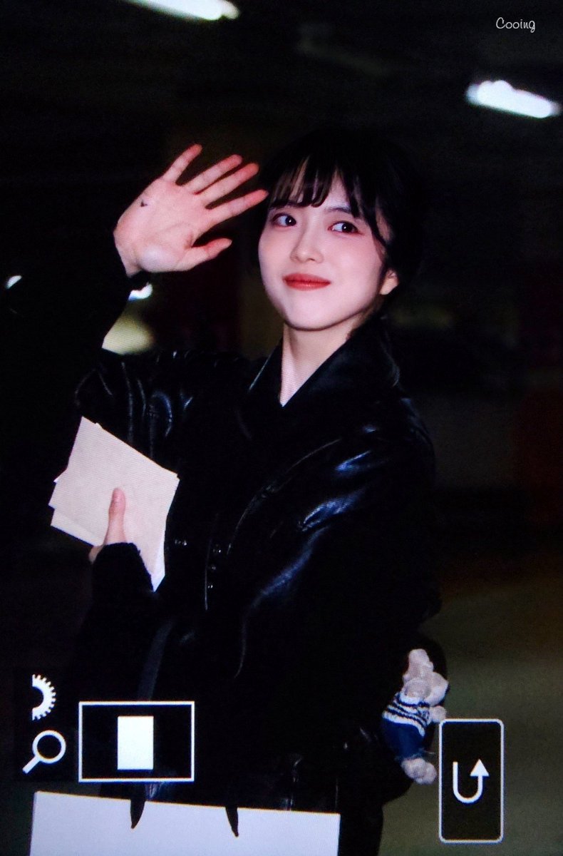 241106 프리뷰

아프지말기😢

#지수연 #수연 #SUYEON #JISUYEON 
#위키미키 #WekiMeki