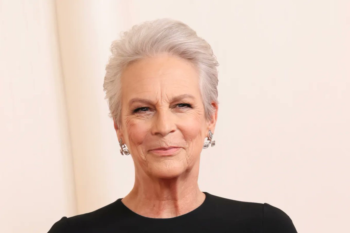 Variety's tweet photo. Jamie Lee Curtis reacts to Donald Trump's win: "Wake up and fight."

"Many fear their rights will be impeded and denied. Many, minority groups and young people will be afraid. Gay and trans people will be more afraid. We know that many women will now find it difficult to get the reproductive healthcare that they need and deserve. For all those people there will be those who will help you. Me included. But what it really means is that we wake up and fight. Fight for women and our children and their futures and fight against tyranny, one day at a time. One fight at a time. One protest at a time. That's what it means to be an American. That's what it has always meant and will always mean regardless of the outcome."

Read more Hollywood reactions here: https://t.co/0apn4JbdZz