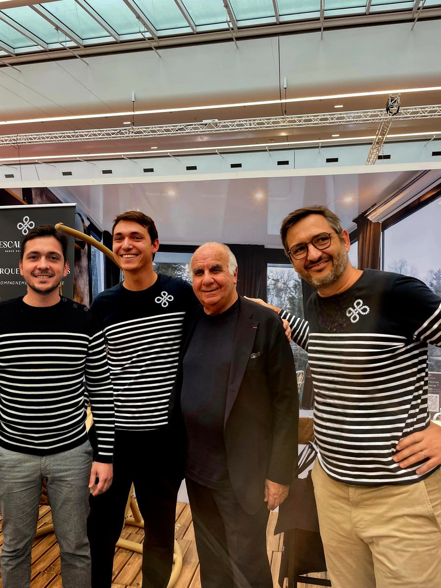 🌟 Rencontre inspirante avec <a href="/sergetrigano/">Serge Trigano</a> sur notre stand à #EquipHotel ! Avec <a href="/Mama_Shelter/">Mama Shelter</a> et Oh Baby, il a redéfini l’hôtellerie en la rendant unique, accessible, et créative.

À L’Escale Royale, on partage cette vision et ce goût de l’audace. 🌍🌿 

#LescaleRoyale