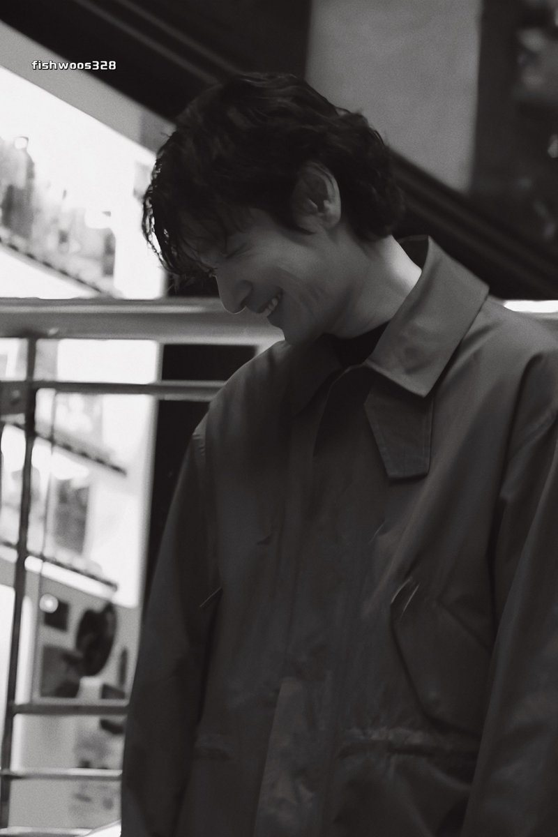 241106
연극 햄릿 퇴근길 

#조승우