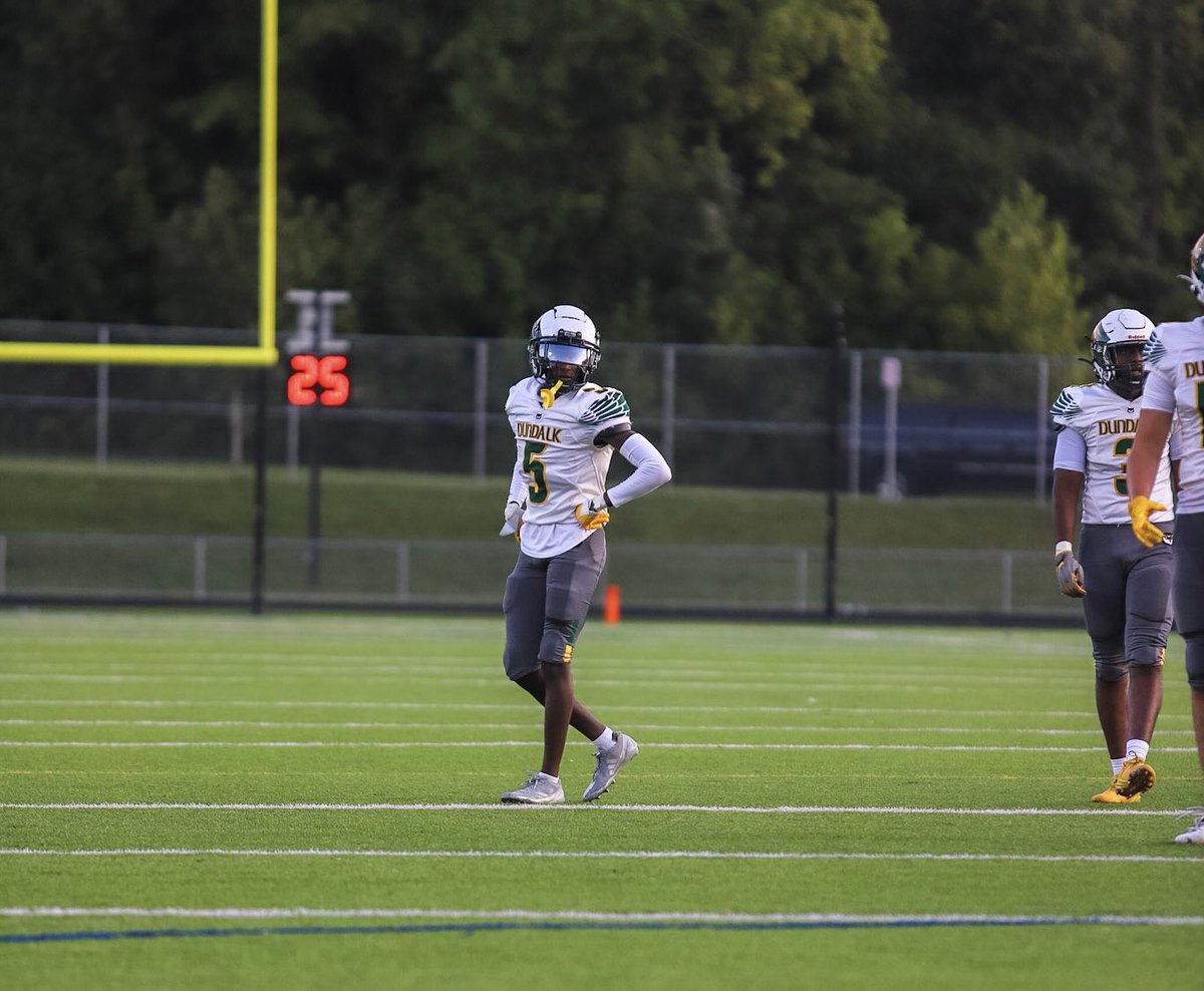 2025 DHSFB Regular Season Tape!

⚫️Anthony Curtis #5 - <a href="/Only1_ajcurtis/">Anthony(Aj)curtis</a> 
⚫️Defensive Back - Scholarship Level Player! 
⚫️3.0 GPA 

🎥 hudl.com/video/3/166784…