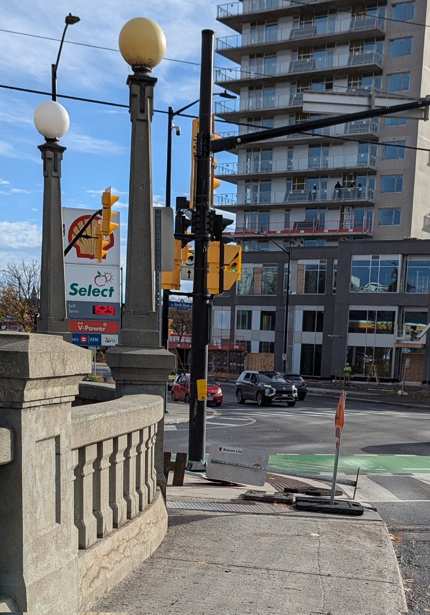 Vue De Vanier tweet media