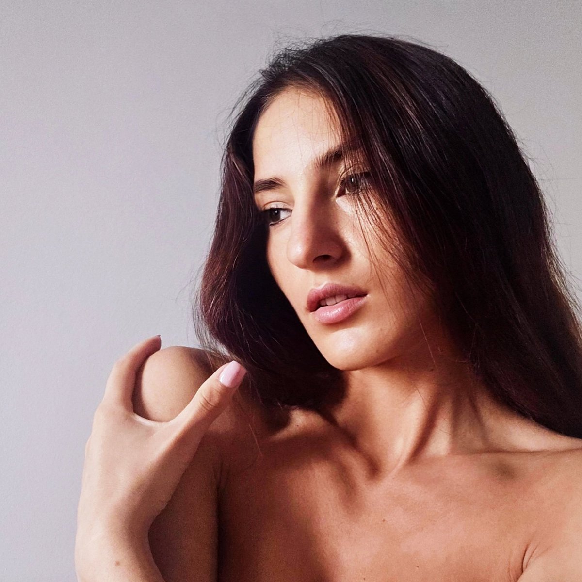 AnyaGray tweet media