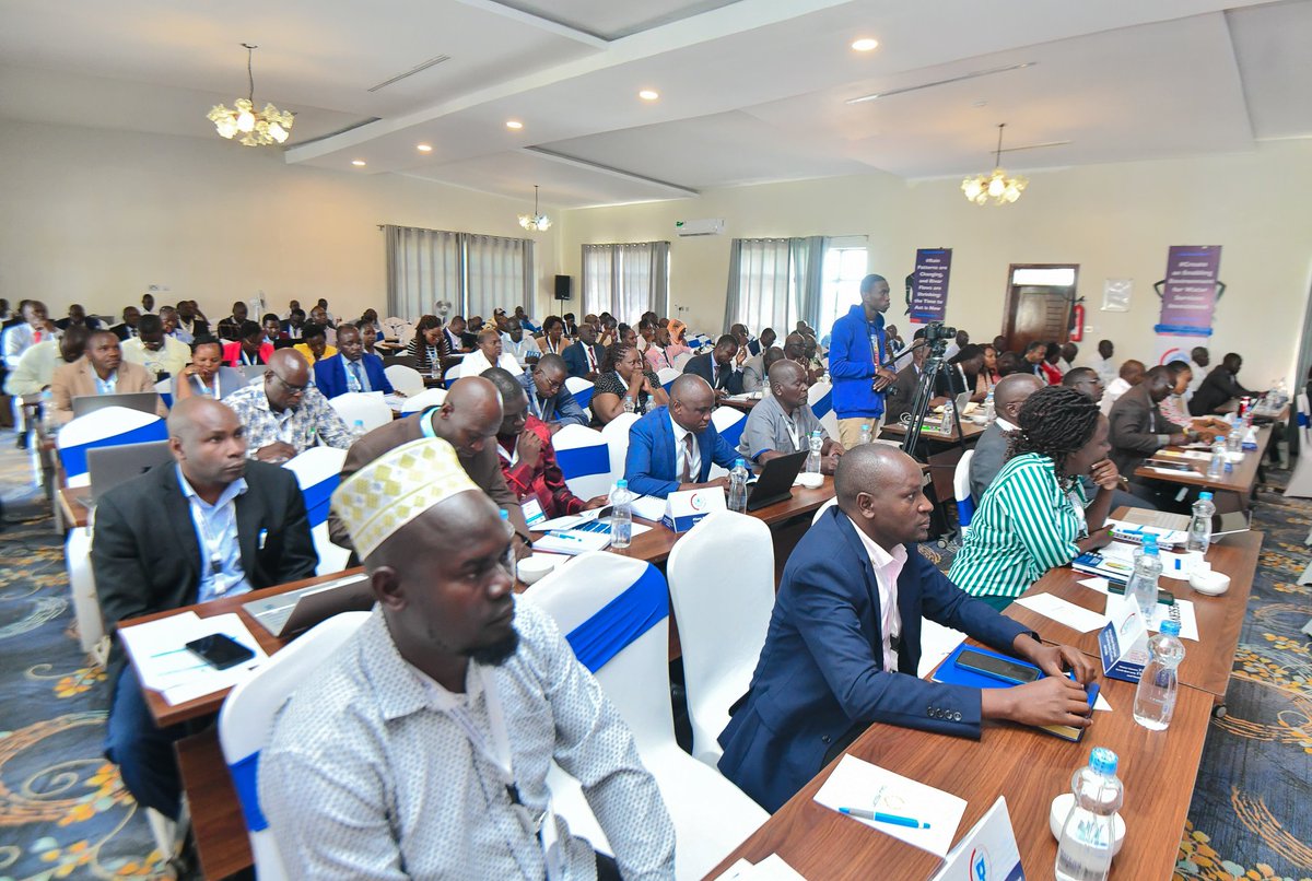 AnyangNyongo's tweet photo. Kisumu County hosted the inaugural @LREB14 conference today, focusing on partnerships for water security.  The forum brought together a wide range of WASH stakeholders for substantial discussions aimed at establishing legal and policy frameworks to enhance effective water mngt. https://t.co/rt6iILaNNY