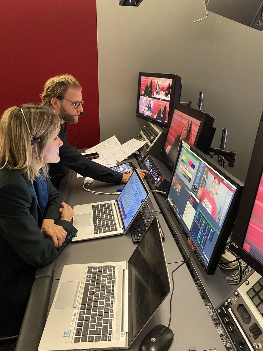 Barbara Luethi (@barbaraluethi) on Twitter photo Mit <a href="/Fabonoli/">Fabrizio Bonolini</a> in der Regie. Im Studio ist <a href="/peterdueggeli/">Peter Düggeli</a>. Vielen Dank für die Analysen zum Wahlsieg #Trump-<a href="/renerousseau19/">renée rousseau</a>; <a href="/SandraNavidi/">Sandra Navidi @sandranavidi.bsky.social</a>; <a href="/DBinswanger/">Daniel Binswanger</a>; <a href="/SommMarkus/">Markus Somm</a> 👉🏼srf.ch/play/tv/club/v… Mit <a href="/Fabonoli/">Fabrizio Bonolini</a> in der Regie. Im Studio ist <a href="/peterdueggeli/">Peter Düggeli</a>. Vielen Dank für die Analysen zum Wahlsieg #Trump-<a href="/renerousseau19/">renée rousseau</a>; <a href="/SandraNavidi/">Sandra Navidi @sandranavidi.bsky.social</a>; <a href="/DBinswanger/">Daniel Binswanger</a>; <a href="/SommMarkus/">Markus Somm</a> 👉🏼srf.ch/play/tv/club/v…