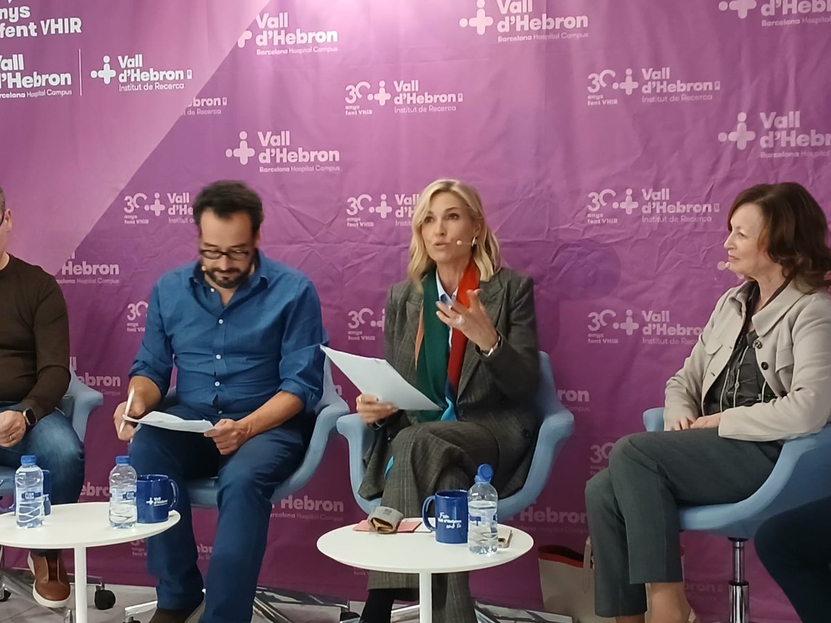 Vall d'Hebron Institut de Recerca (@vhir_) on Twitter photo Comptem amb una moderadora de luxe: la model i presentadora <a href="/juditmasco/">Judit Masco</a>, qui és presidenta de la <a href="/fundacioared/">Fundació Ared</a> i ambaixadora del 'Mocador Solidari' de <a href="/vallhebron/">Vall d'Hebron</a>.
👱♀️"La solidaritat de persones, institucions i fundacions és el motor que ha fet possible molts avenços en recerca". Comptem amb una moderadora de luxe: la model i presentadora <a href="/juditmasco/">Judit Masco</a>, qui és presidenta de la <a href="/fundacioared/">Fundació Ared</a> i ambaixadora del 'Mocador Solidari' de <a href="/vallhebron/">Vall d'Hebron</a>.
👱♀️"La solidaritat de persones, institucions i fundacions és el motor que ha fet possible molts avenços en recerca".