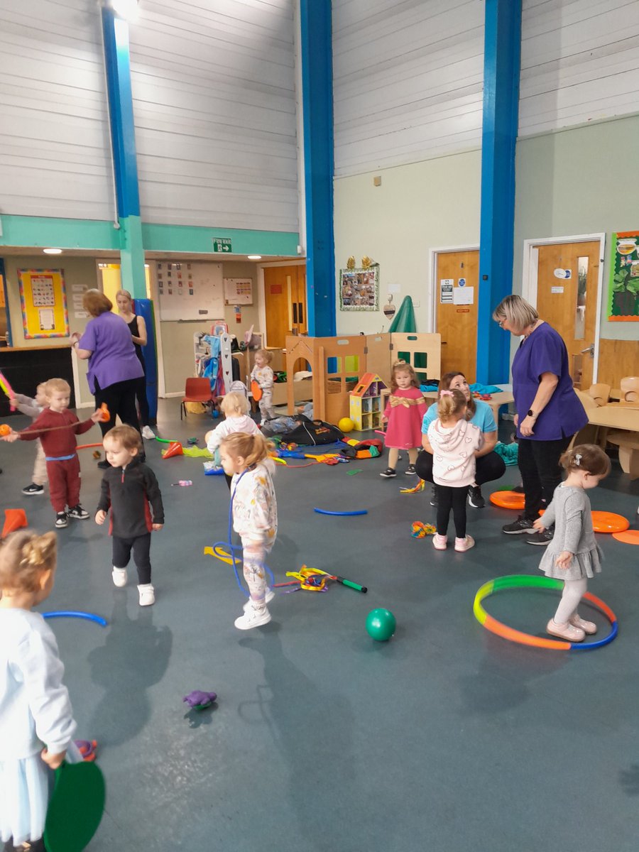 Today we delivered a new block of Early Learning Years activity sessions in the crèches around NPT🏐

The children had lots of fun and we can’t wait for the rest of the sessions!🤩