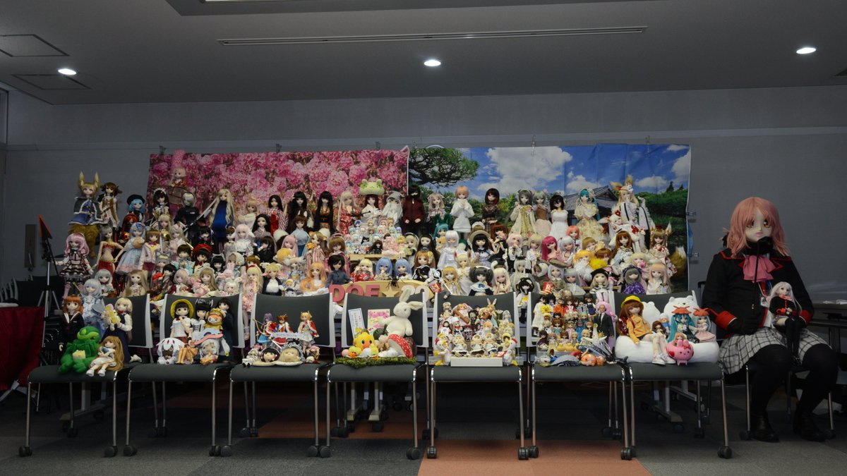 Miko_Teruya's tweet photo. DOFの集合写真の進化記録。
というより「ドールさん人数の増加」と、来て下さっている皆様の「集合写真への慣れと技術向上」にも目を張る記録です。
#DOF01 #DOF02 #DOF20 #DOF25
#私はここまで成長しました見た人もやる
#私達はここまで成長しました見た人もやる
#ドール交流会
#ドールの集合写真 https://t.co/equHui3nzi