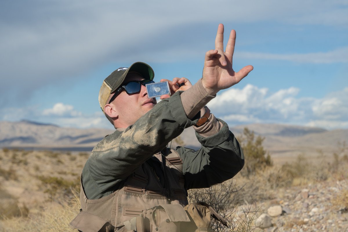 USNationalGuard's tweet image. .@IDNationalGuard Airmen tested their evasion and evacuation skills during a downed pilot exercise. Simulating real-world scenarios through training like this ensures our Guardsmen are ready for anything!

📸flic.kr/s/aHsjqABBSz