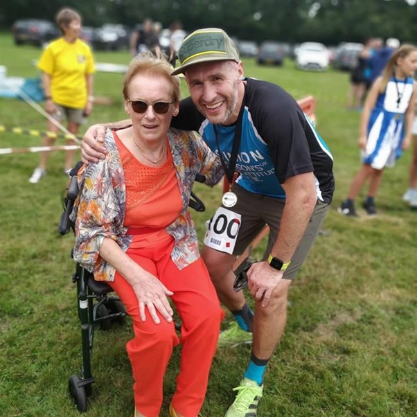 Refresh (@refreshpr) on Twitter photo Our client <a href="/simonwilliamson/">Simon Williamson</a> from <a href="/DCBL_UK/">DCBL Bailiffs & HCE</a> is running every day this year to raise funds for <a href="/ParkinsonsUK/">Parkinson's UK</a> and he was interviewed by That's TV this morning!
To donate visit justgiving.com/fundraising/si… or come and join him for a run!
You can watch the interview tonight at 5.30pm! Our client <a href="/simonwilliamson/">Simon Williamson</a> from <a href="/DCBL_UK/">DCBL Bailiffs & HCE</a> is running every day this year to raise funds for <a href="/ParkinsonsUK/">Parkinson's UK</a> and he was interviewed by That's TV this morning!
To donate visit justgiving.com/fundraising/si… or come and join him for a run!
You can watch the interview tonight at 5.30pm!