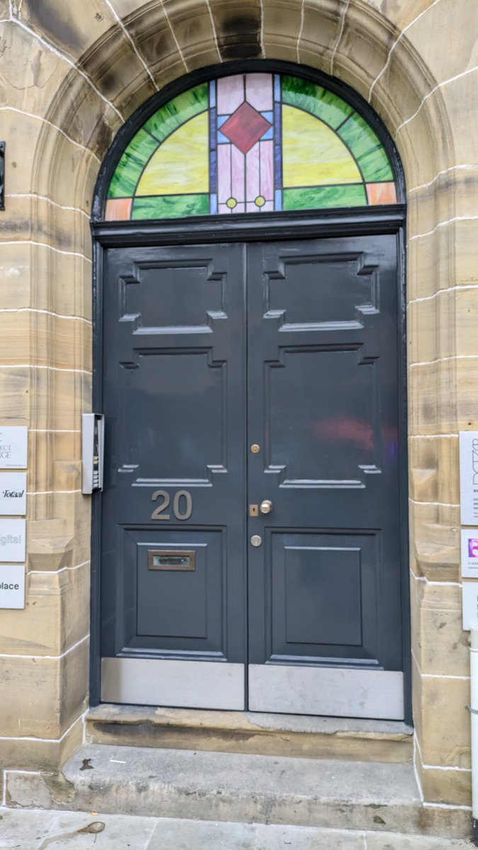 I have to say your door looks fantastic now <a href="/assemblybd/">Assembly Bradford</a> <a href="/SEO_Musketeer/">Chris Bexon</a> now you have the accessories on. Now that's a proper door! 👏