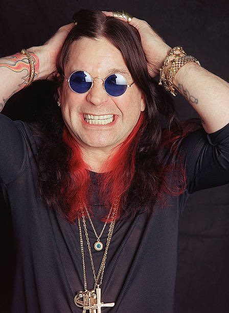 OzzyOsbourne's tweet photo. November 6, 2001 https://t.co/q8of4x3wnr