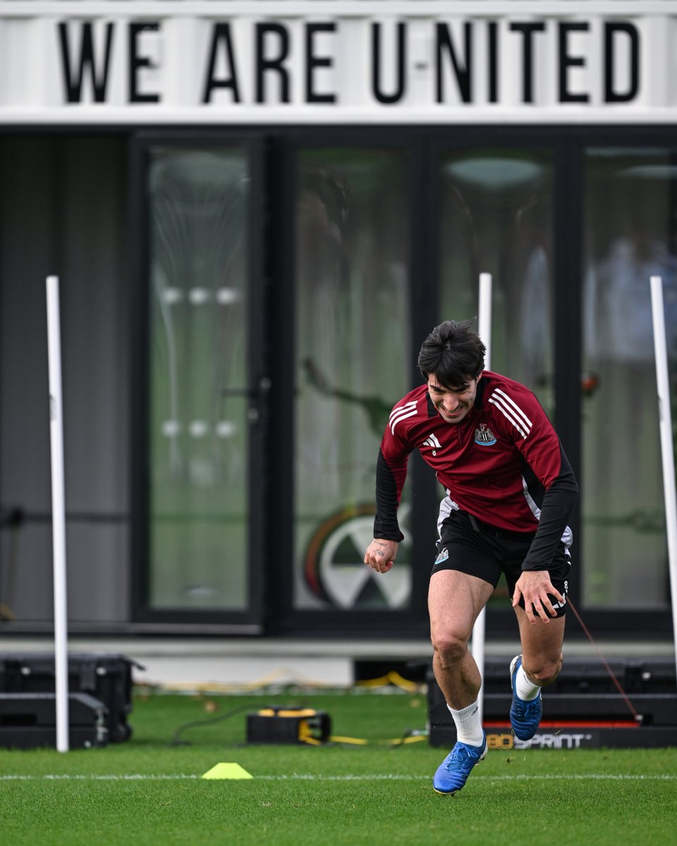 Newcastle United tweet media
