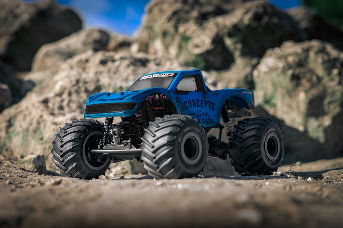 JConcepts's tweet image. Big or small we deliver to all. A sneak peek at prototype versions of new products coming soon for Mini LMT fans... 🔍
#JConcepts #MonsterTruck #MiniLMT #SneakPeek #Prototypes #RCMonsterTruck #ReadyToRumble