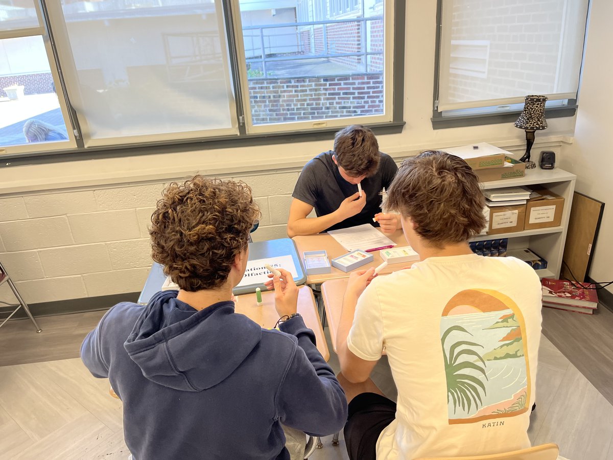 Suzanne Crowley tweet media