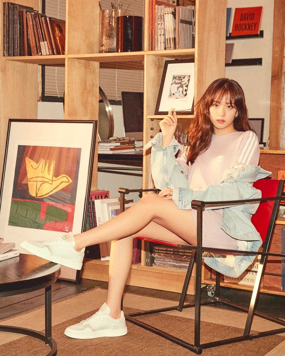 jisoospic's tweet photo. https://t.co/SOVPgkt90v