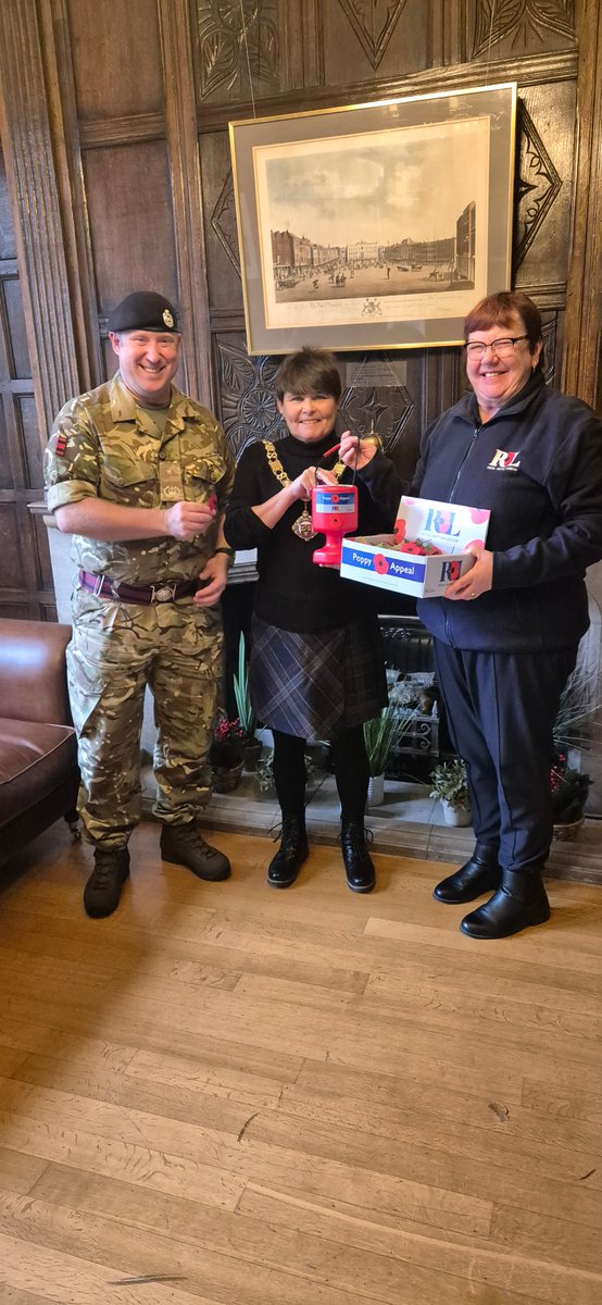I had the honour of buying the first poppy in the City of Nottingham in October. Thank you to all at the #PoppyAppeal and #RoyalBritishLegion for the work you do, both now and throughout the year, to support serving and ex-serving personnel and their families.