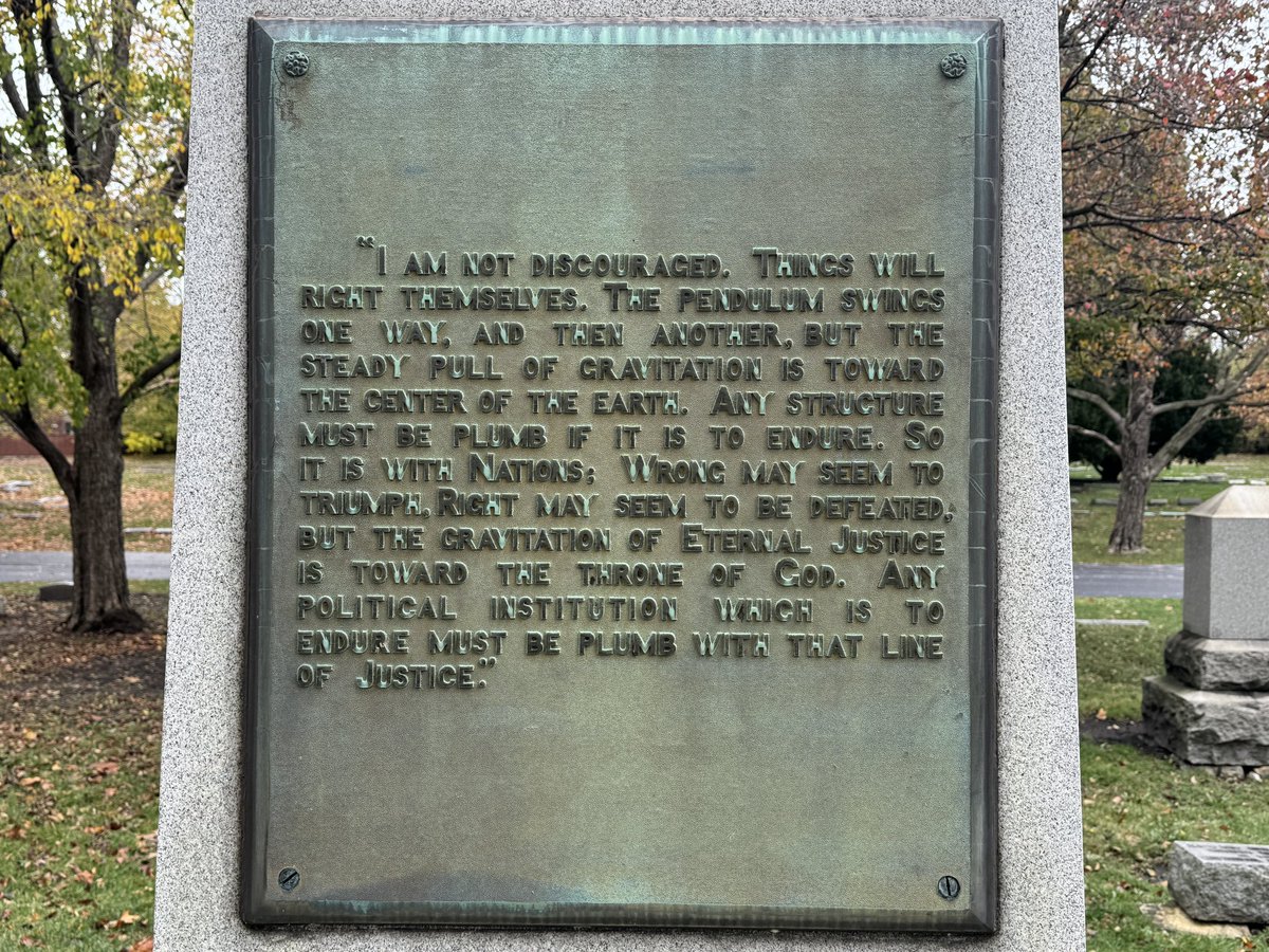 Robert Loerzel tweet media