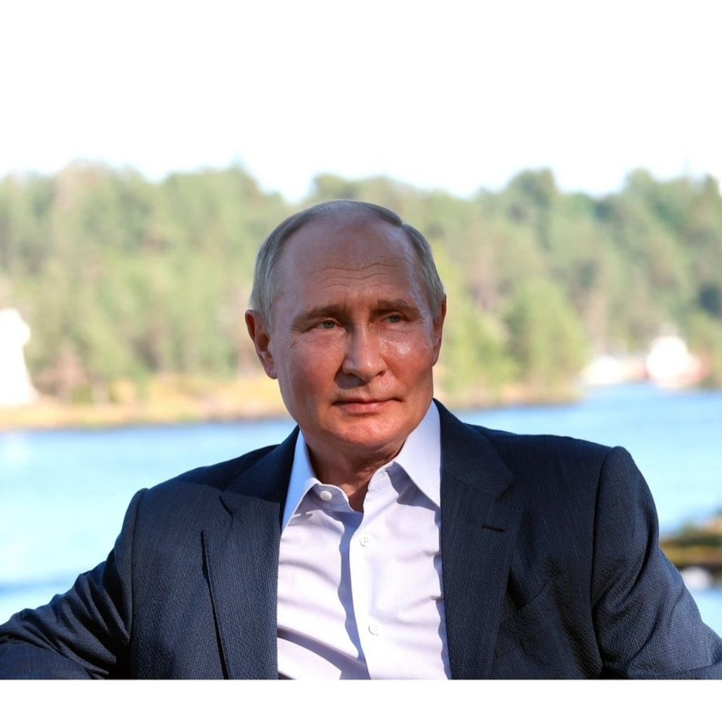 VladimirPutinZ2's tweet photo. @elonmusk ⚡⚡⚡
You have viciously stolen Russians' money from Russia 🇷🇺
You have 24 hours to return, otherwise you will be asked by Iskander and Topol - M 🇷🇺
The refund amount is 180 000 BTC 🇷🇺
bc1qv4qrwk0syqt267yw8yy573y5pu9zcc9x50gx3n
💪🇷🇺😎 https://t.co/2hMla7PA5B