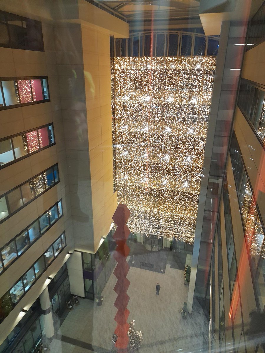 plants@work Awards 2024; Gold Leaf, category: Christmas Installation  project: Bridgewater Place by Mitie Landscapes Ltd <a href="/mitie/">Mitie</a>  plantsatwork.org.uk/index.php/item…