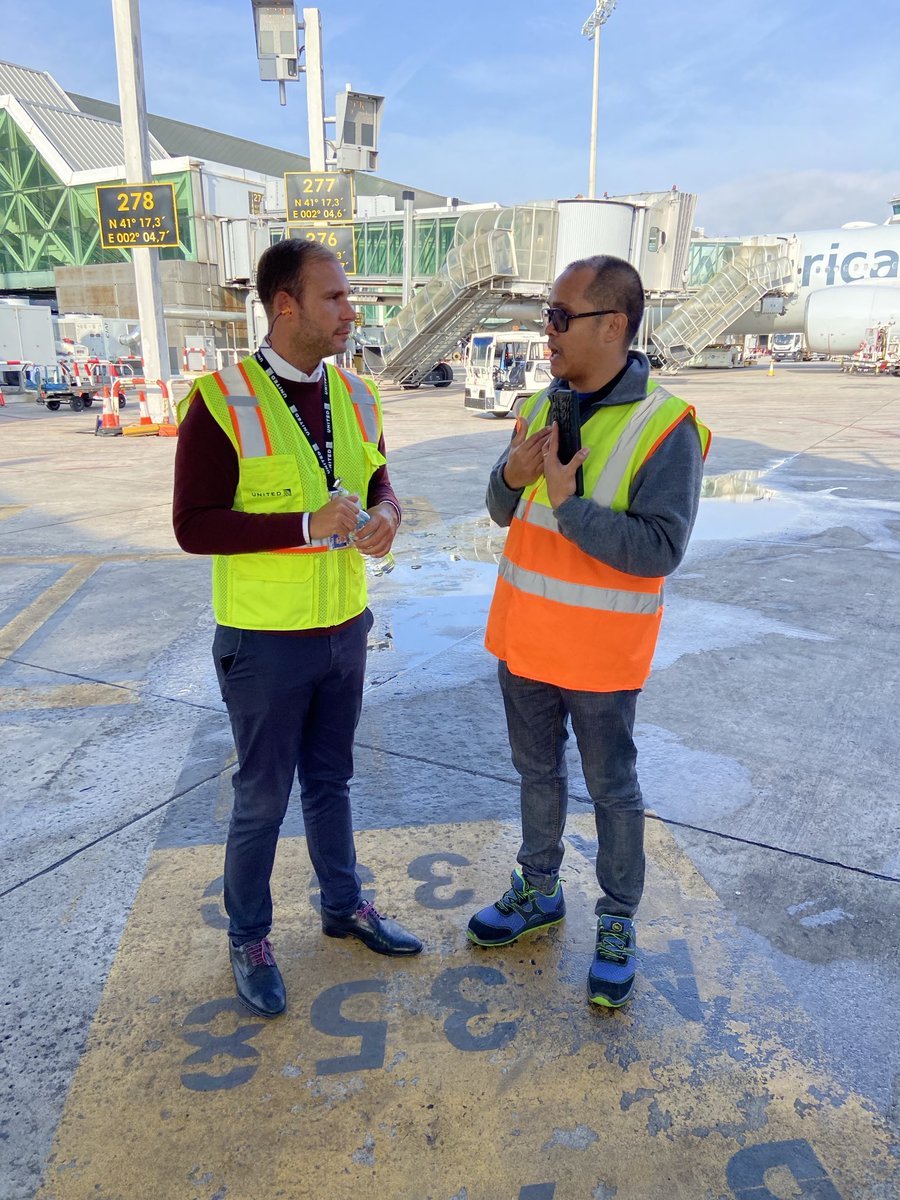 Fernando Melo (@fernandomelo58) on Twitter photo United <a href="/united/">United Airlines</a> and Newrest Safety managers exchanging safety good practices in BCN United <a href="/united/">United Airlines</a> and Newrest Safety managers exchanging safety good practices in BCN