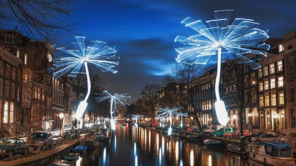 CompareFerries's tweet photo. ✨Are you wanting to experience the magic of the Amsterdam Light Festival this 2024/2025?✨
Book your ferry to Amsterdam now👇
https://t.co/KwLvVPhXxM
The city's illuminations are between Thu, 28 Nov 2024 – Sun, 19 Jan 2025
Our deal ends: 31/12/2024! https://t.co/7d4uCHmU1c