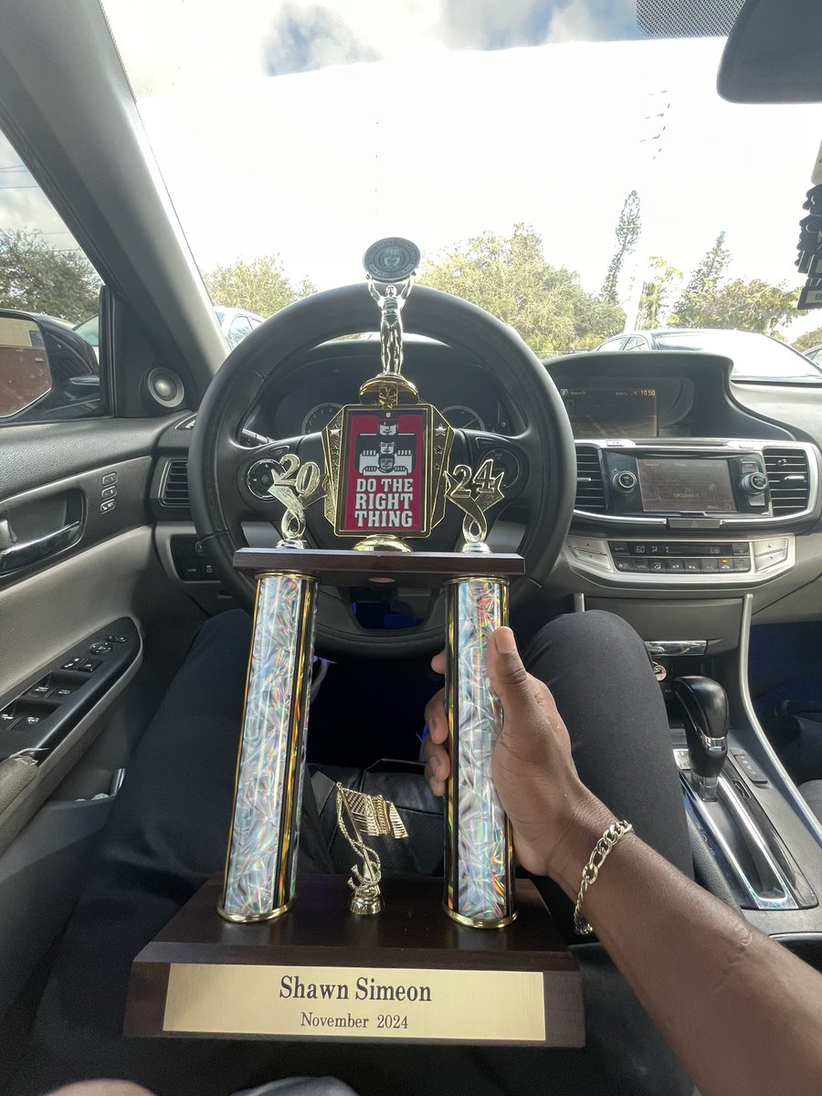 Shawn Simeon🇭🇹 3⭐️RB tweet media