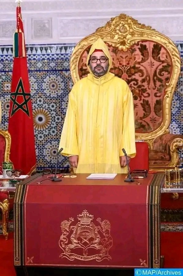 نداء لكل الصديقات و الاصدقاء داخل ارض الوطن و خارجه .
وحدو معنا الهاشتاغ قبل الخطاب و بعده.
#المسيرة_الخضراء_من_التحرير_الى_التغيير