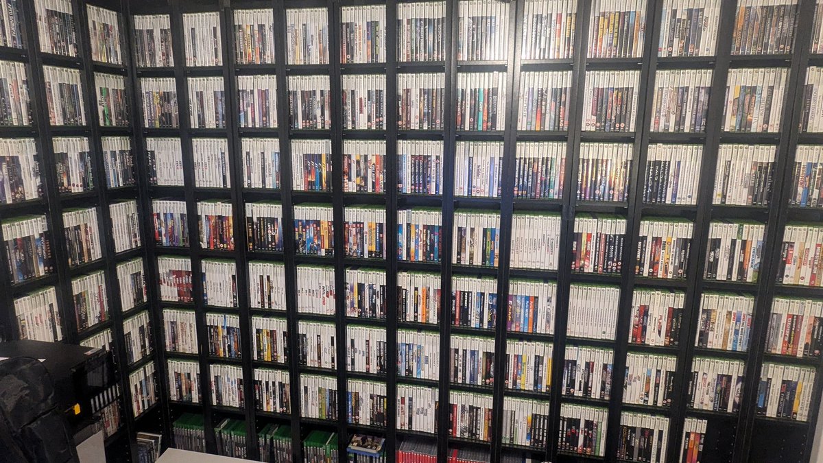 Lee Hunt tweet media