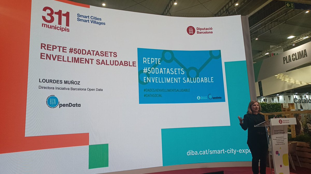 iopendatabcn's tweet image. La directora d&apos; @IOpenData, @lourdesmunoz  presenta el ranquing #50Datasets per la reutilització efectiva de dades obertes i per transforma-les en valor public i social. El recurs dels 50 Datasets quedara obert per a que sigui reutilitzable per a tothom