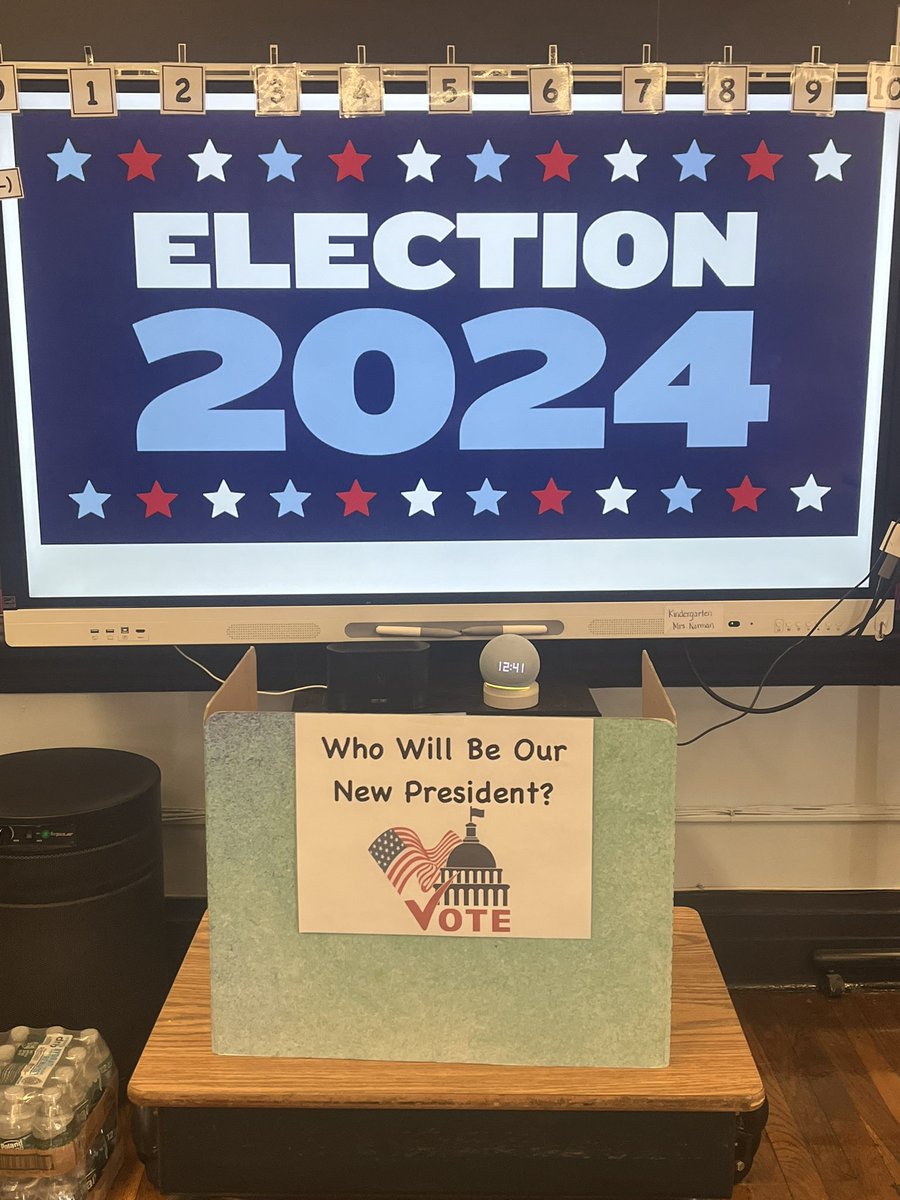 NormanSFABX's tweet photo. Kindergarten Voted for President #kindergarten #SFAbronx #vote https://t.co/VrrKJdVX2x