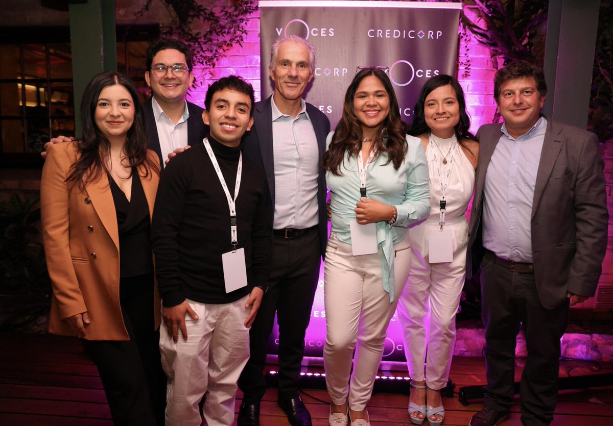 Elbriefingpa's tweet image. El Grupo Credicorp premia a jóvenes latinoamericanos en la tercera edición de VOCES por la ConciencIADigital. 🌎💡
Ver artículo: elbriefingpa.com/voces-del-grup…
 #JóvenesInnovadores #ProgresoLatAm