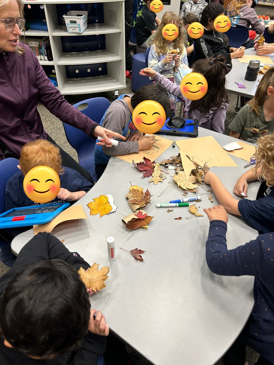 JGeorgopoulos96's tweet photo. This week in @BestBuddiesCND we wanted to take advantage of the fallen leaves and make a cute little hedgehog pal! See you all next week ☺️ @CHNortonHDSB https://t.co/W9kxFlPXSQ