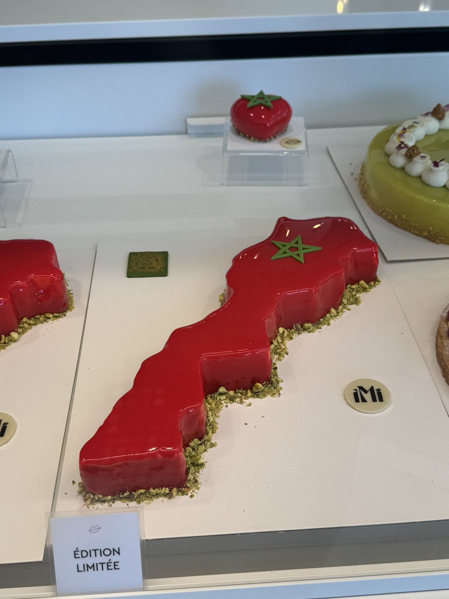 MarocTopNews's tweet photo. Gâteau nationaliste https://t.co/l57BFHZsBy