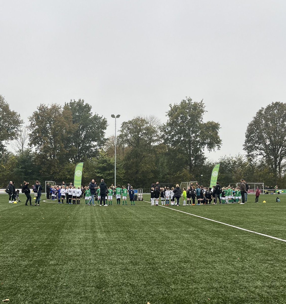 FrancisVeenema's tweet photo. Regiotoernooi FC Groningen @vvzuidhorn @fcgopleiding #jeugdscouting #voetbalscouting https://t.co/DcuSVQqkYB